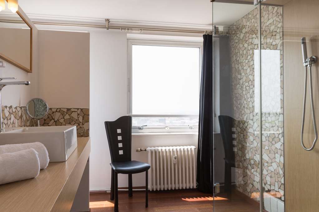 The Originals City, Hotel Le Concorde Panoramique, Тионвил Удобства снимка